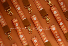 Load image into Gallery viewer, Bread Little Lanyard